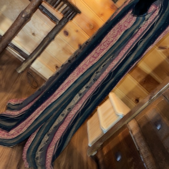 SAG HARBOR WOMAN - Picture 5 of 8